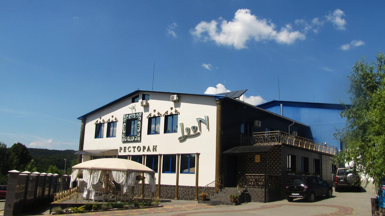 Mini Hotel Leon Лалово Экстерьер фото