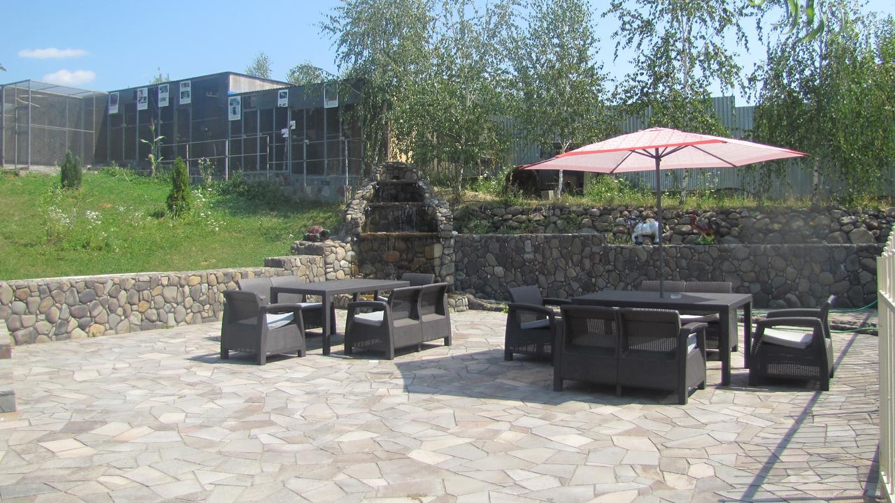 Mini Hotel Leon Лалово Экстерьер фото