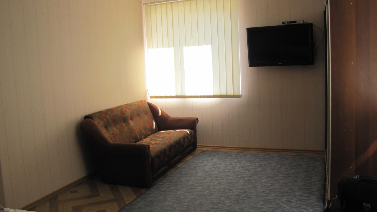 Mini Hotel Leon Лалово Экстерьер фото